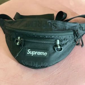 Supreme Fanny Pack (BLK)